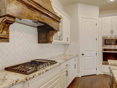 3202 Fountain Way, Granbury, TX 76049 - photo 7