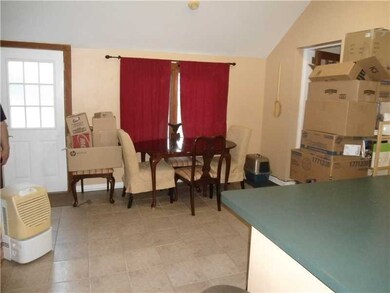 16 Barmore Dr W, Stamford, CT 06905 - photo 3