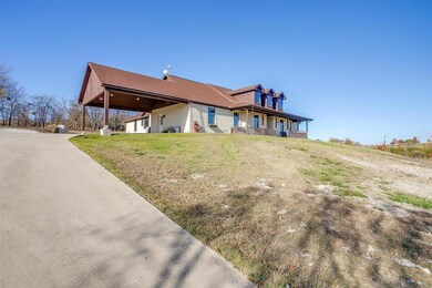 109 N Alta Mesa Ct, Fort Worth, TX 76108 - photo 3