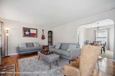 07-734-N-Francis-Ave-Lansing-MI-48912-Wi