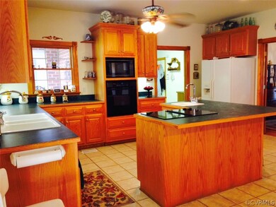 12700 Coverly Rd, Amelia Court House, VA 23002 - photo 6