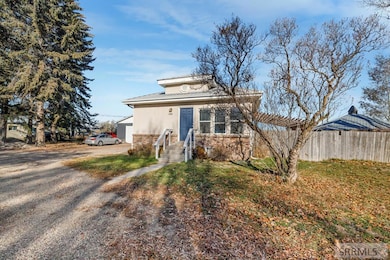 2982 N 5th W, Idaho Falls, ID 83401 - photo 2