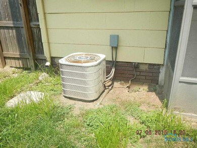 2311 Berdan Ave, Toledo, OH 43613 - photo 6