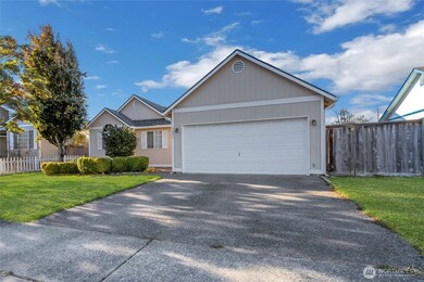 9826 Donovan Ct SE, Yelm, WA 98597 - photo 3
