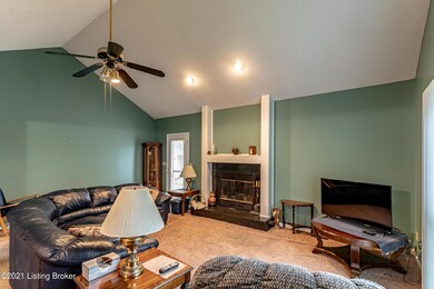 6804 Beard Ct, Louisville, KY 40228 - photo 3