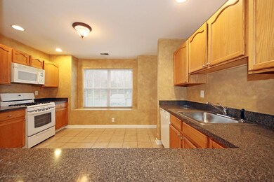 180 Dorado Beach Ct unit 1000, Howell, NJ 07731 - photo 7