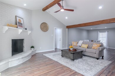 7219 Fairway Ct, Houston, TX 77088 - photo 5