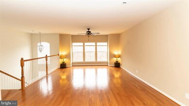2986 Rittenhouse Cir unit 18, Fairfax, VA 22031 - photo 3