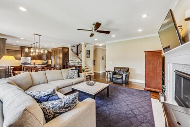 185 E Fremont Ave, Elmhurst, IL 60126 - photo 7