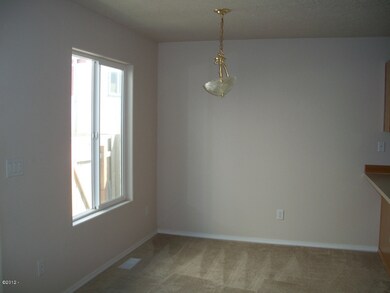 636 SE Port Ave, Lincoln City, OR 97367 - photo 3