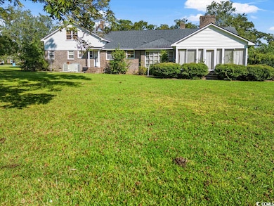 212 S Morgan Ave, Andrews, SC 29510 - photo 2