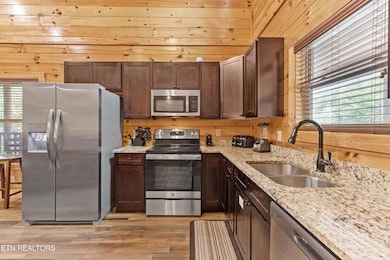 07-2180 Bear Haven Way EDIT-05