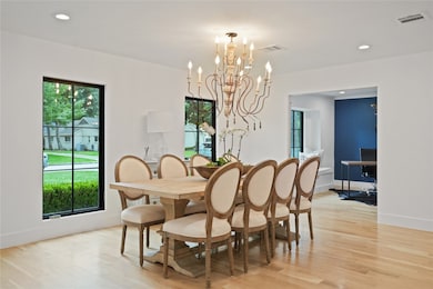 13306 Queensbury Ln, Houston, TX 77079 - photo 5