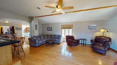 108-Independence-Drive-03172020_102309