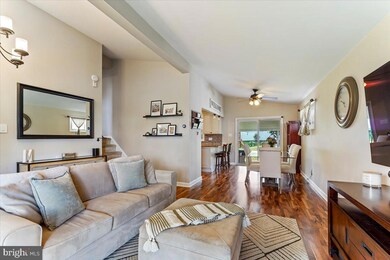 412 Hampshire Dr, Broomall, PA 19008 - photo 6