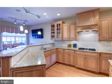 13 Sagewood Dr unit 14, Malvern, PA 19355 - photo 6