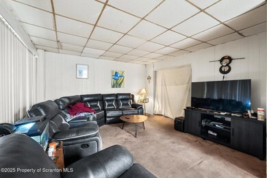 1019 S Webster Ave, Scranton, PA 18505 - photo 6