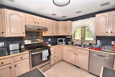 56 Providence St, Rehoboth, MA 02769 - photo 3