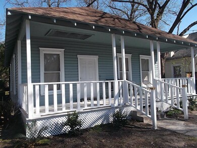 411 E 27th St, Houston, TX 77008 - photo 2