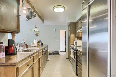 2064 S Rifle St, Aurora, CO 80013 - photo 6