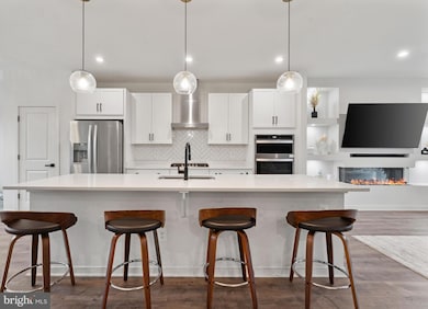 304 Red Currant Way, Fredericksburg, VA 22405 - photo 4