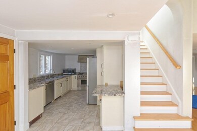 43 Lincoln Ct, Hudson, MA 01749 - photo 3