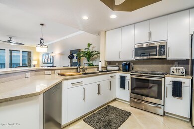 MLS Interiors (93 Delannoy Ave #1004)-17