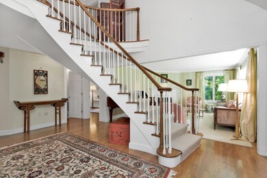 42 Buttonwood Ln, Portland, ME 04102 - photo 3