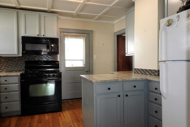 14 Crown St, Rutland, VT 05701 - photo 7