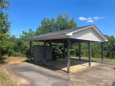 230 Kudzu Dr, Walhalla, SC 29691 - photo 4