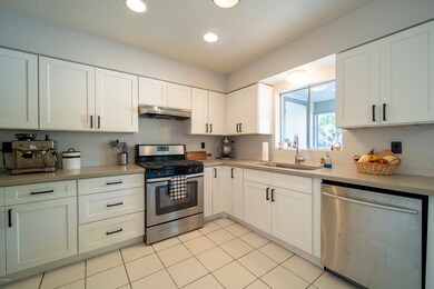 104 West Palo Verde 00023