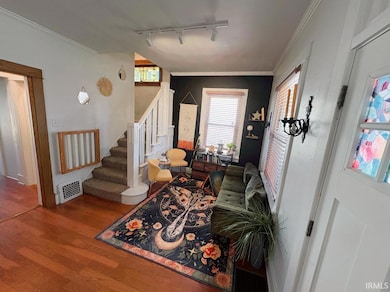 318 N Cornell Cir, Fort Wayne, IN 46807 - photo 4