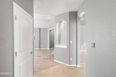 14285 Desert Sky Dr, Horizon City, TX 79928 - photo 6