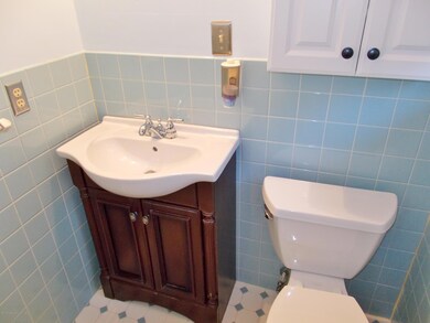 1773 Mcdonough Ave, Scranton, PA 18508 - photo 7