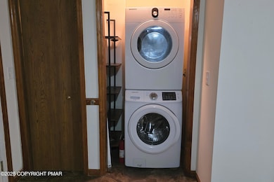 21 Mountain Dr unit 101, Mount Pocono, PA 18344 - photo 5