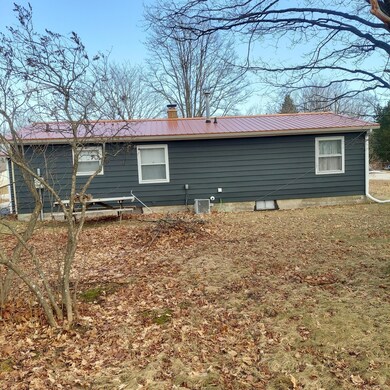 6882 Elm St unit 6882, Engadine, MI 49827 - photo 3