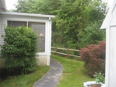 90 Leisurewoods Dr, Rockland, MA 02370 - photo 3