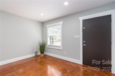 640 Chipley Ave unit 2, Charlotte, NC 28205 - photo 5