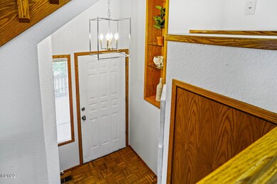 06_6055_Fircrest_St_SE6_mls