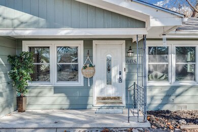 608 N 1st Ave, Mulvane, KS 67110 - photo 3