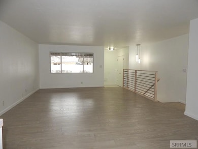 1429 Three Fountains Dr, Idaho Falls, ID 83404 - photo 2