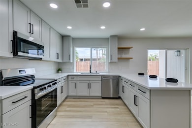 3822 Don Carlos Dr, Las Vegas, NV 89121 - photo 4