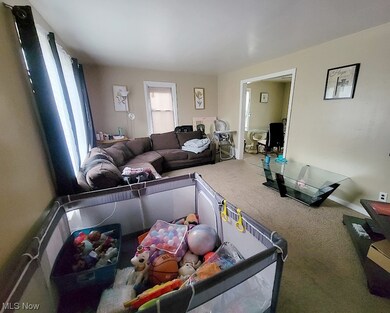 19719 Maple Heights Blvd, Maple Heights, OH 44137 - photo 2