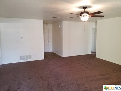 7207 Upland Bend Dr, Temple, TX 76502 - photo 3