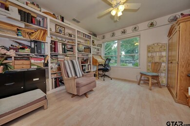 506 506 Cornell Place, Tyler, TX 75701 - photo 5