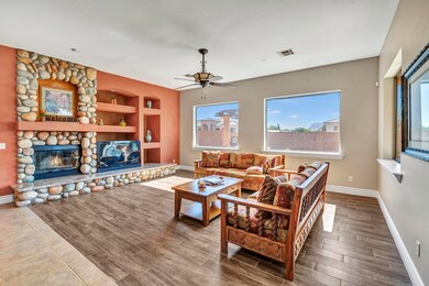 Great room w/mountain views
