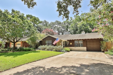 6215 Cindy Ln, Houston, TX 77008 - photo 2