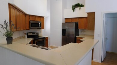 Large Breakfast Bar