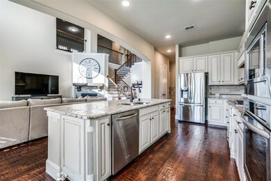 704 Orleans Dr, Southlake, TX 76092 - photo 2