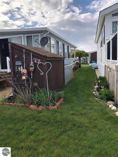 3675 E Michigan Ave, Au Gres, MI 48703 - photo 4